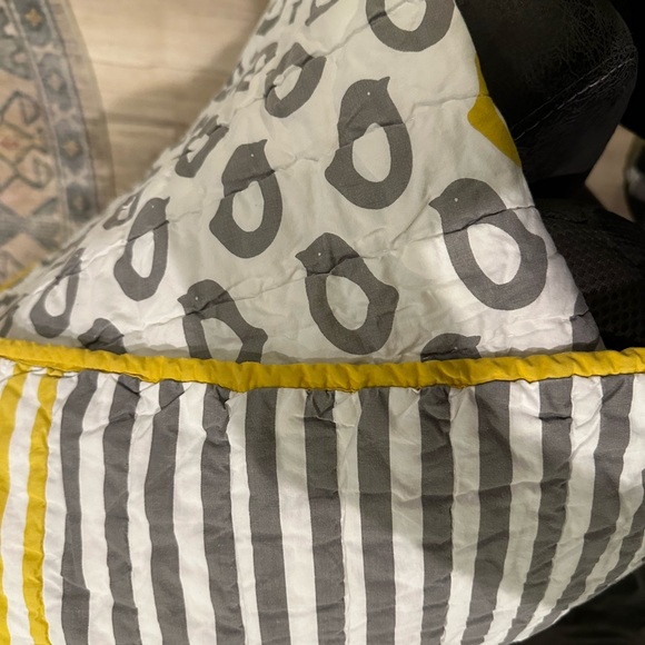 The Land of Nod Gray and Yellow Cotton Baby Blanket Quilt - Picture 4 of 6